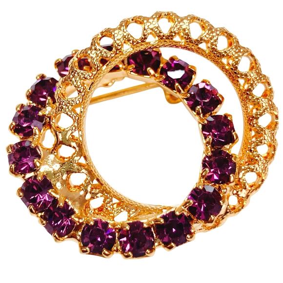 VTG Mid Century Gold Tone Purple Prong Set Rhinestone Wreath Brooch 1960s Pin - Picture 1 of 8